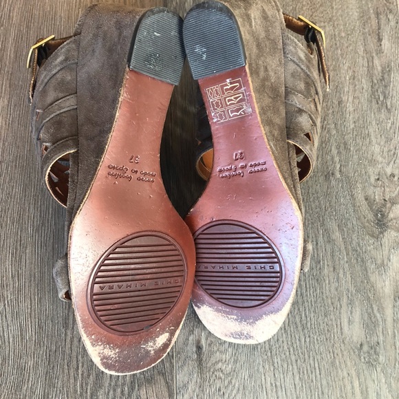 Chie Mihara Brown Suede Wedge Sandals - Picture 6 of 7